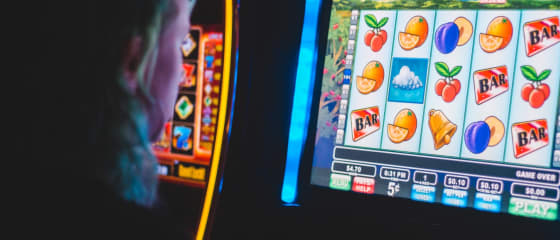 8 Semne cÄƒ devii dependent de jocurile de noroc